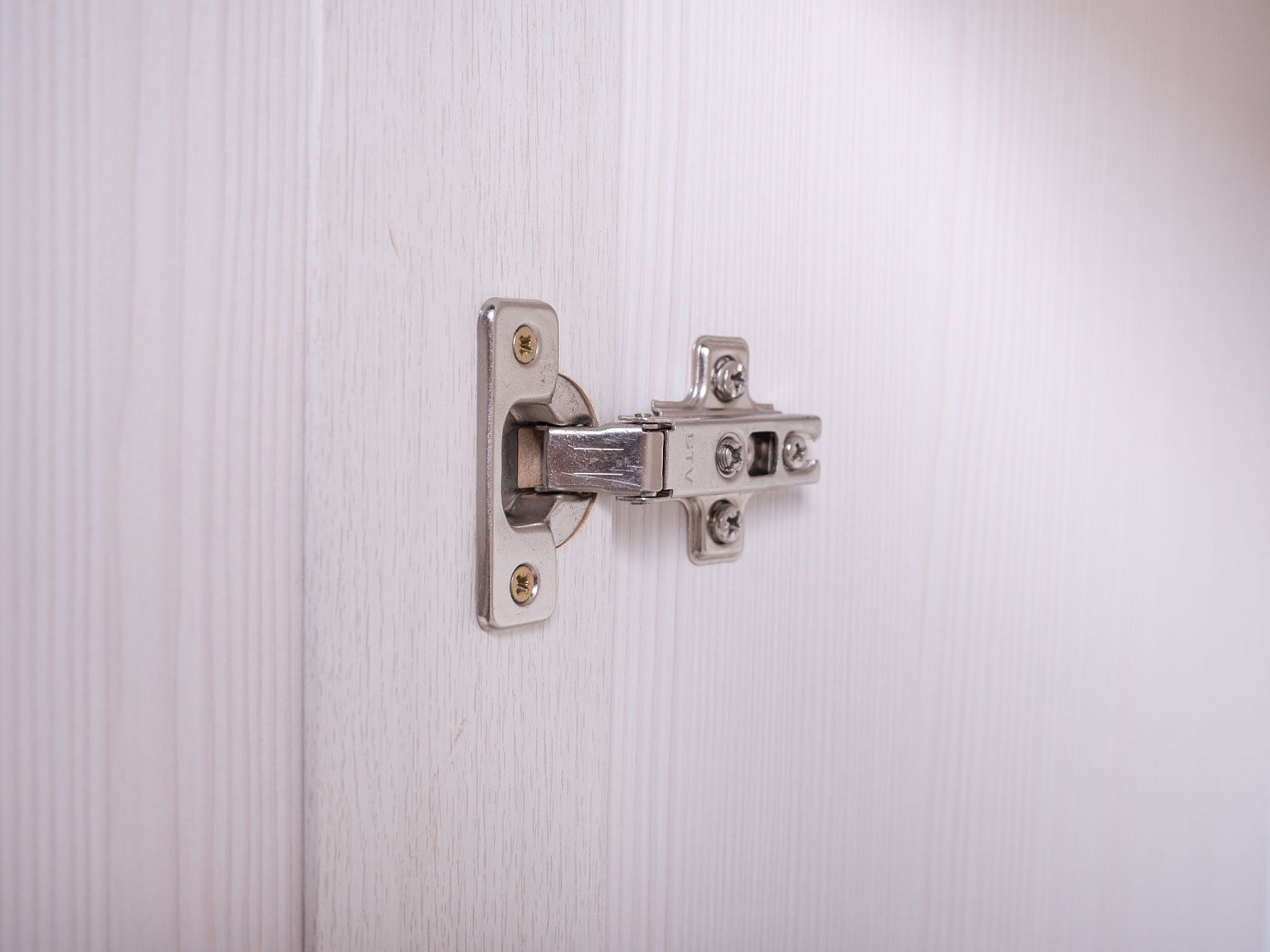 Шкаф 1-створчатый Тиффани 1Z2S вудлайн кремовый